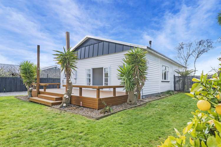 14 Lee Street Southbridge_20