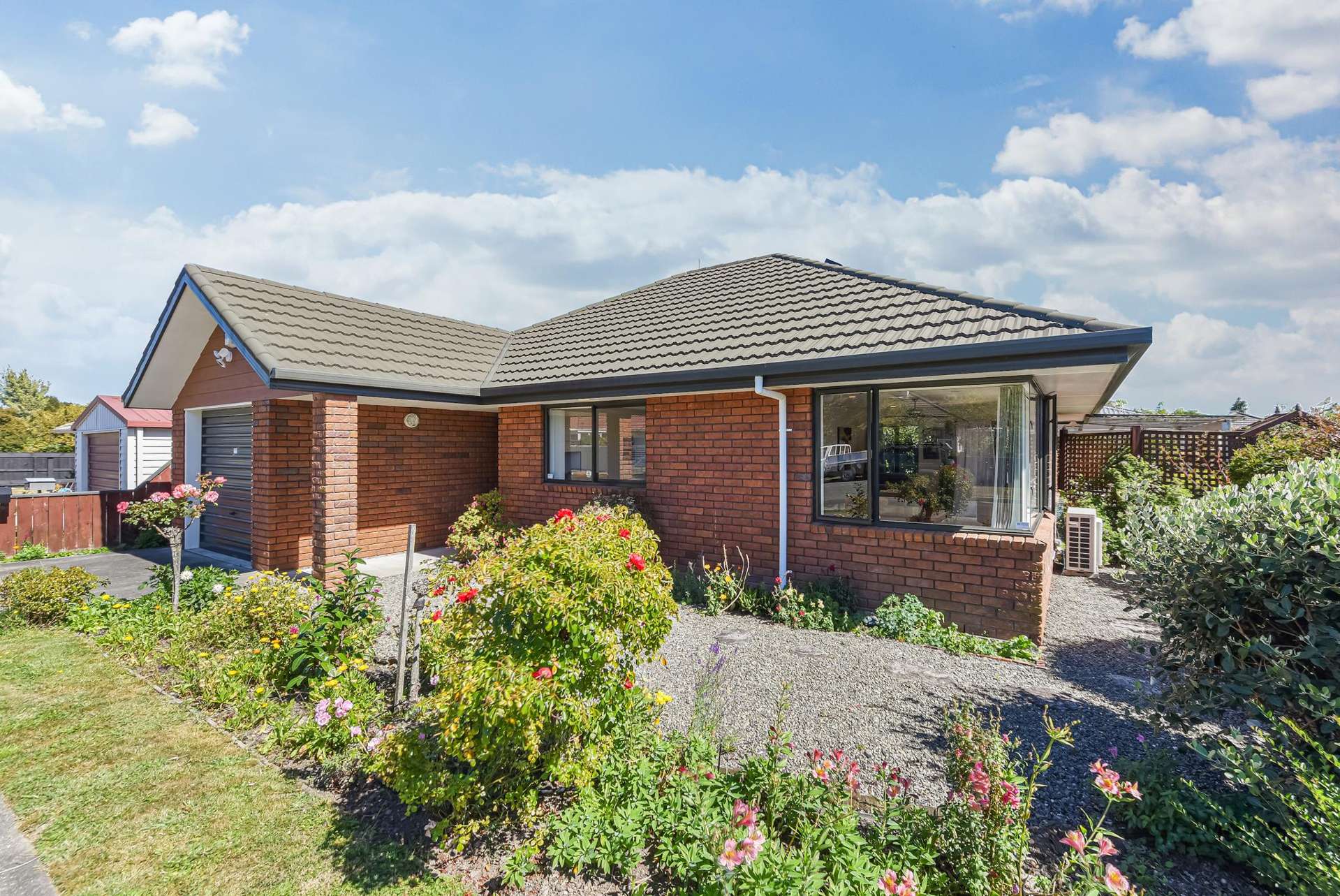 36 Willow Avenue Stoke_0