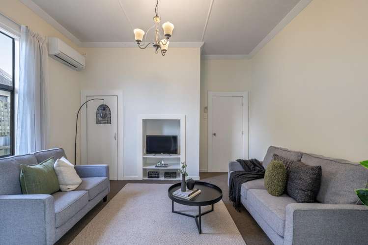 27 Lowe Street Avenal_10