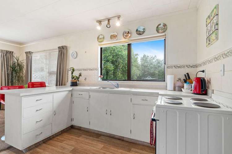 2 Loasby Place Greytown_4