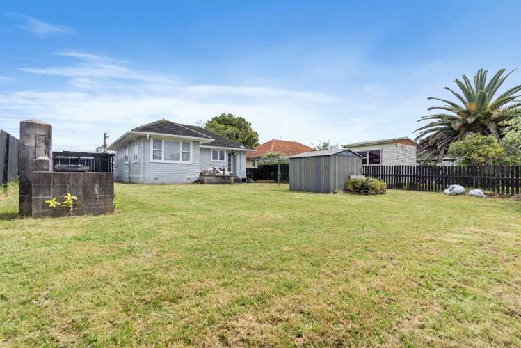 35 Johnstones Road Otara_16