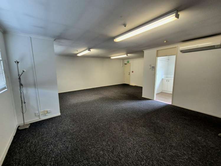 80 Main Road Kumeu_2