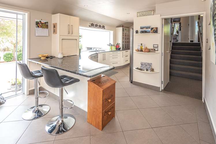 2 Burtts Road Durie Hill_11