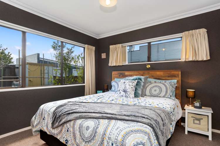 4 Pemberton Crescent Greerton_9