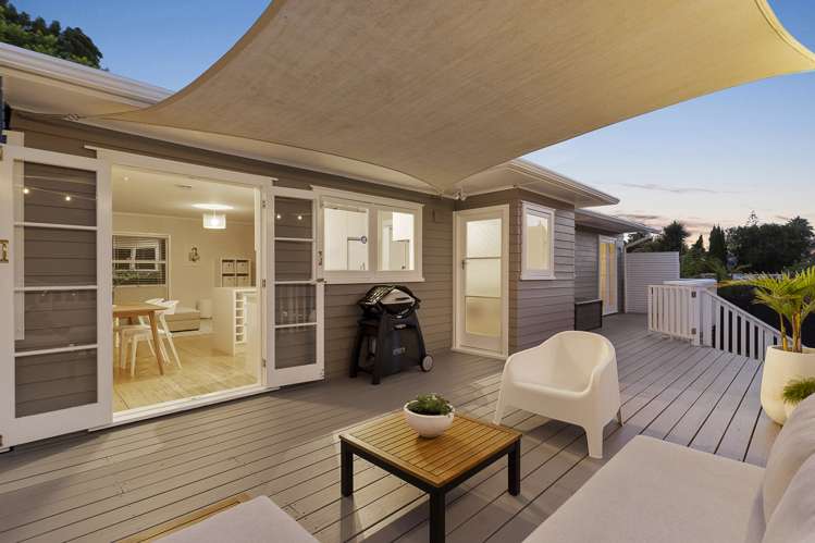 10 Vandeleur Avenue Birkdale_9