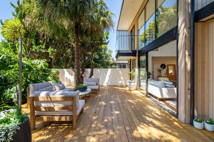 2/236 Beach Road Campbells Bay_7