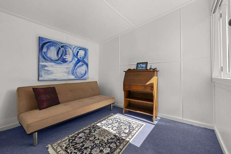 22 Wallis Street Raglan_24