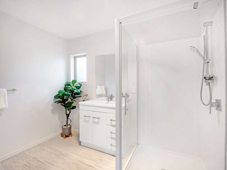 53 Factory Road Sefton_20