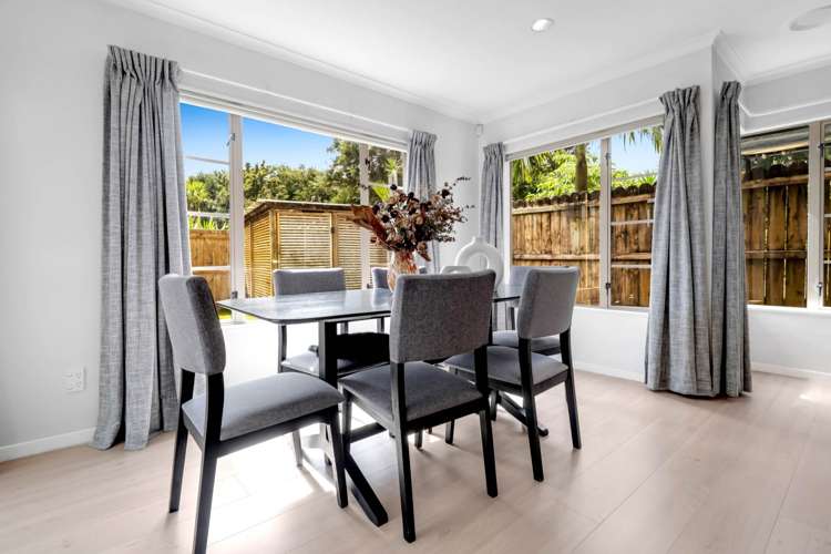 2 Dapple Place Flat Bush_8