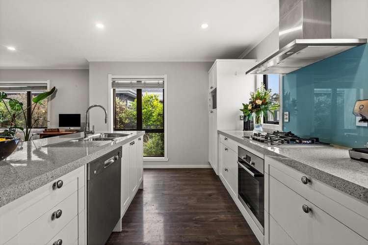 23 Drake Crescent Awatoto_5