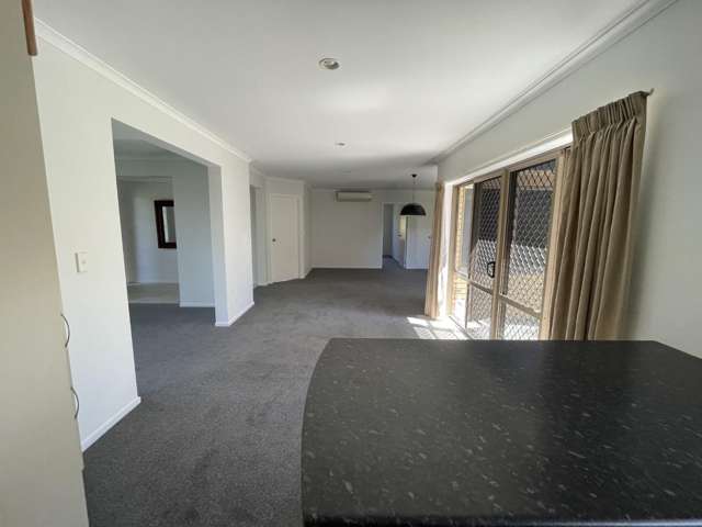 19 Miers Glade Rototuna_4