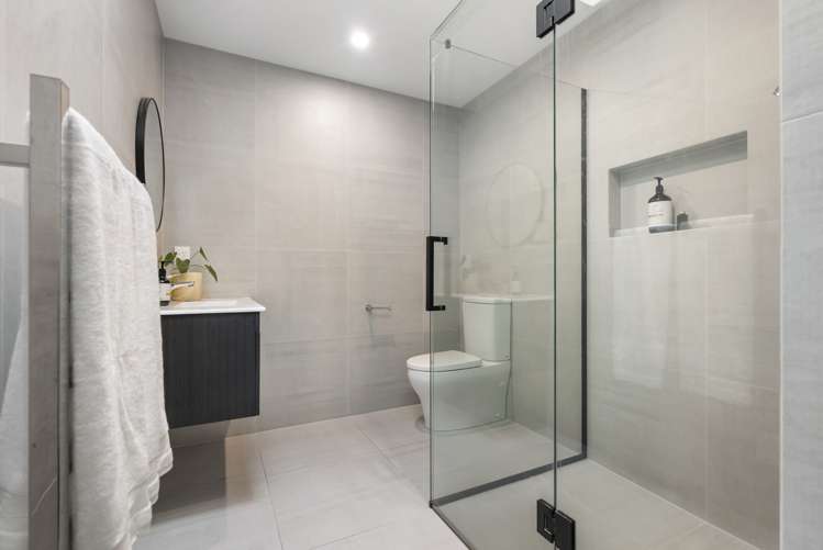 18 John Fair Drive Wainui_12