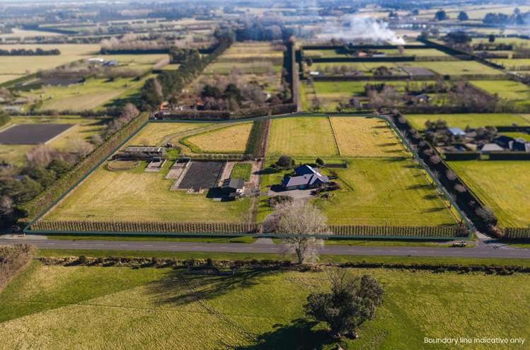 831 Waterholes Road_0