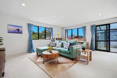 8 Larch Street_3