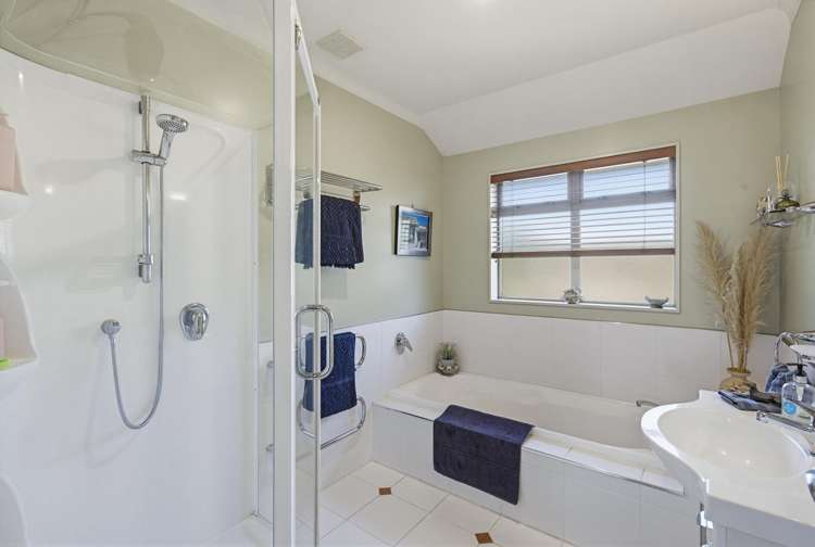 59 Quadrant Heights Paraparaumu_25