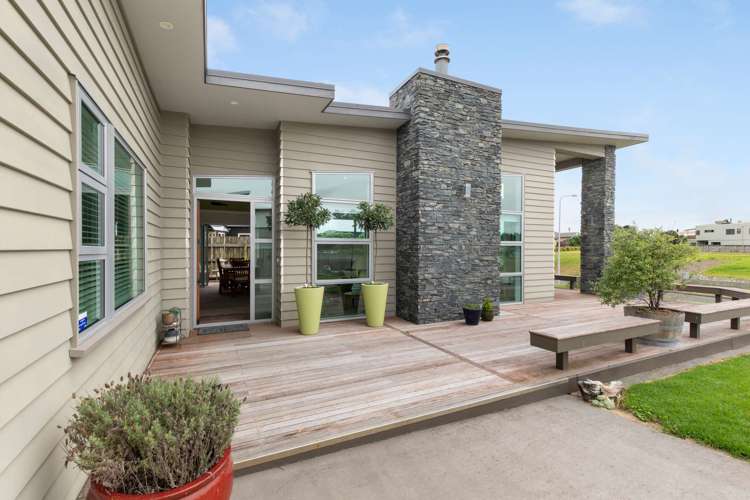 3 Ngati Huia Place Waitarere Beach_16