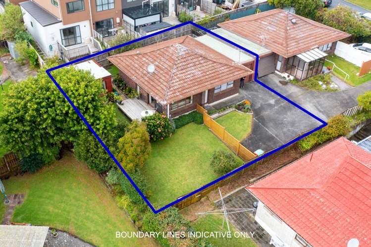 2/58 Highland Park Drive Highland Park_23