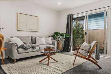 2/163 Nelson Crescent_1