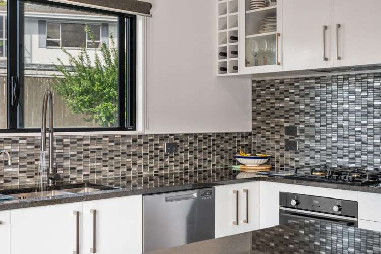 4a Seaview Crescent Picton_11