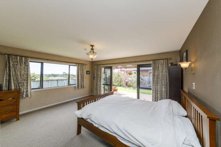74 Summerhill Drive Fitzherbert_11