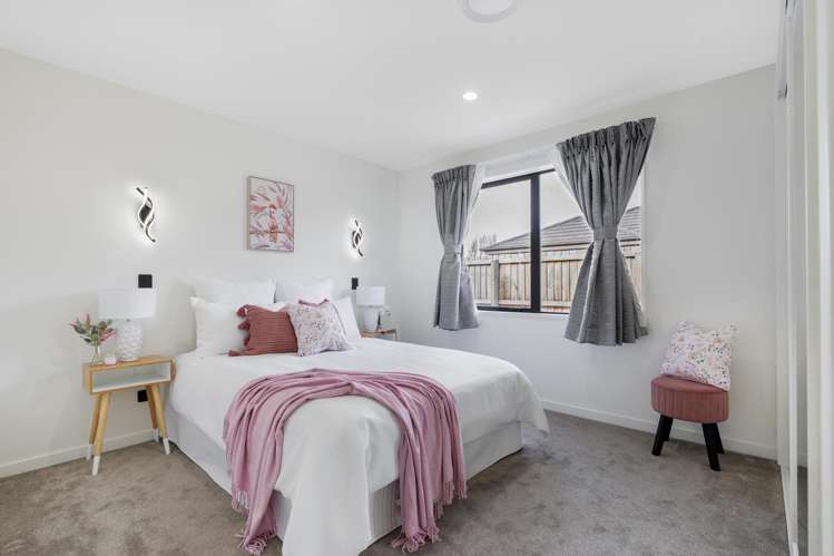 47 Selfe Crescent Burwood_14