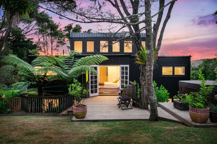 6 Victory Road Laingholm_15