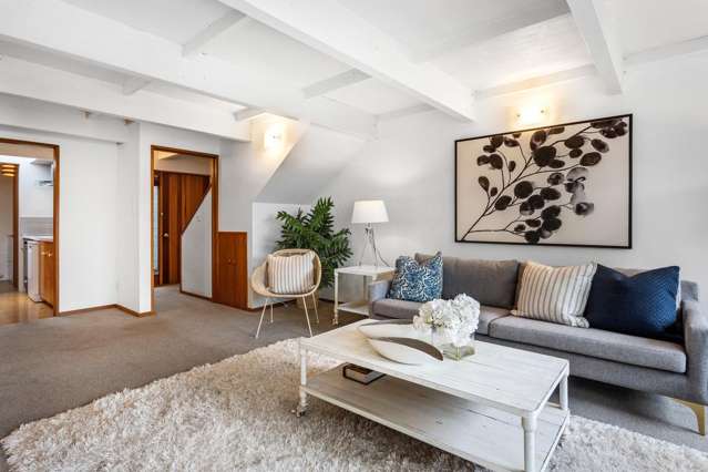 2/20 Bristol Street Merivale_3