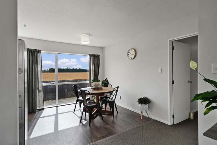 2/42 Bicknor Street Templeton_13