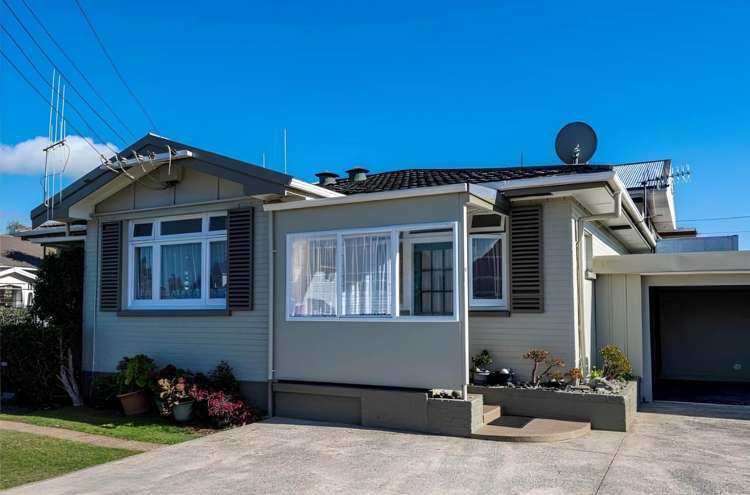 1/6 Dinniss Avenue_0