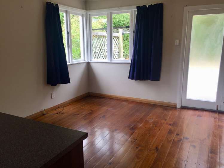 14a Ocean View Road Hatfields Beach_6