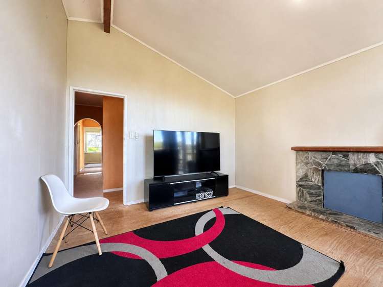 81 Vandeleur Avenue Birkdale_5