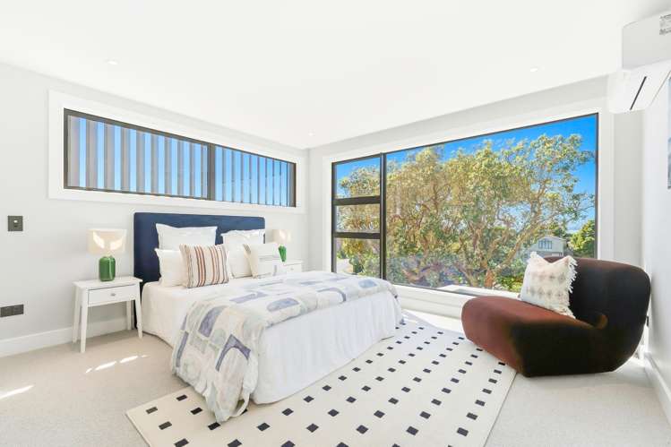 52 Beach Road Castor Bay_33