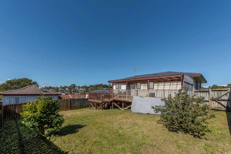 171 Solar Road Glen Eden_18