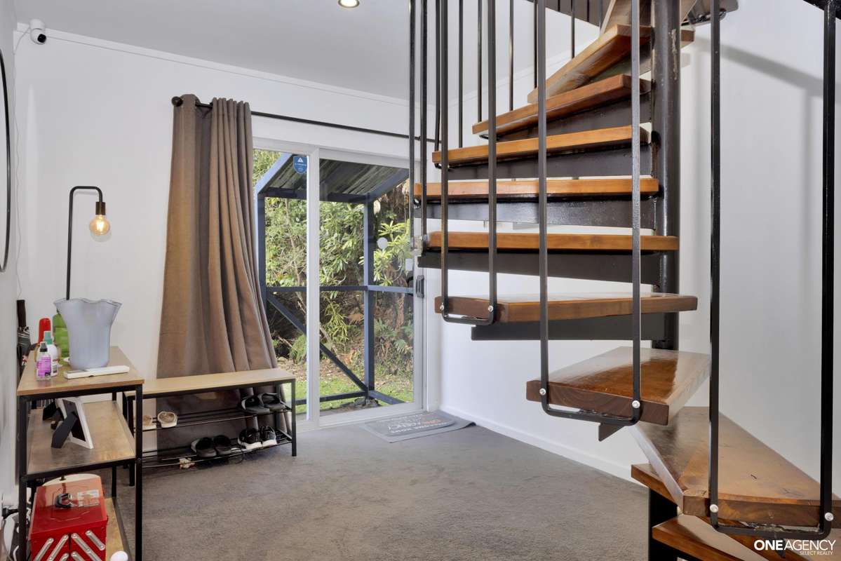 470C Stokes Valley Road_1
