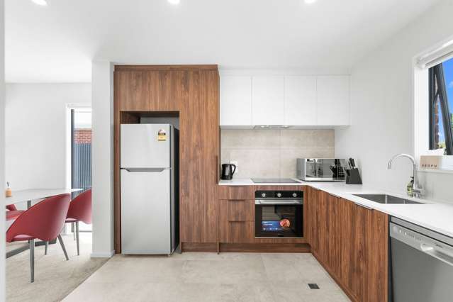 Charming 2BR Townhouse in Bishopdale