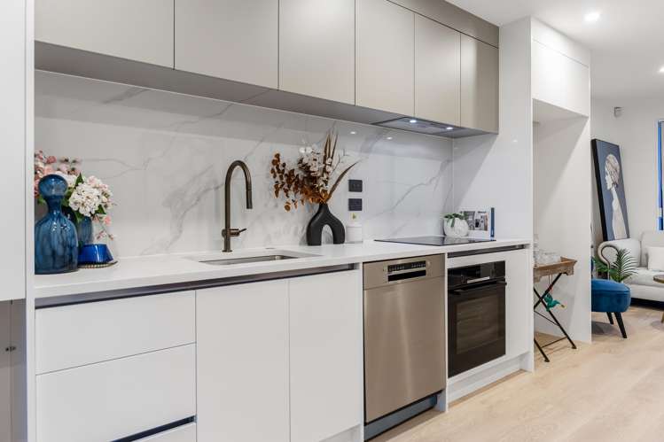 25D Oteha Valley Road Northcross_6