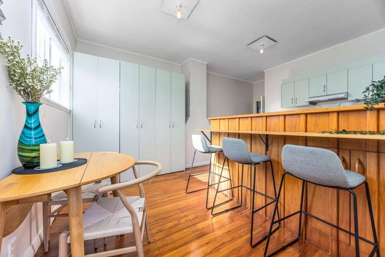 18 Kurahaupo Street Orakei_12