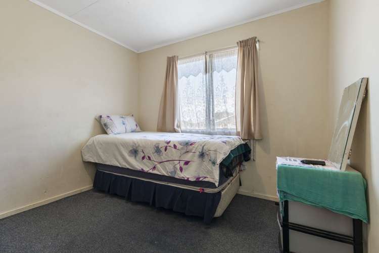 1/5 Hatherley Place Clendon Park_10