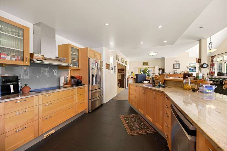 270 Holmwood Drive_4