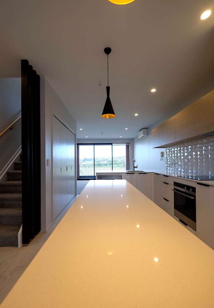 9/4 Stables Lane Silverdale_4