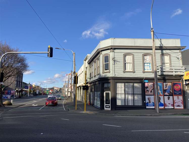 2 and 2A Adelaide Road_0