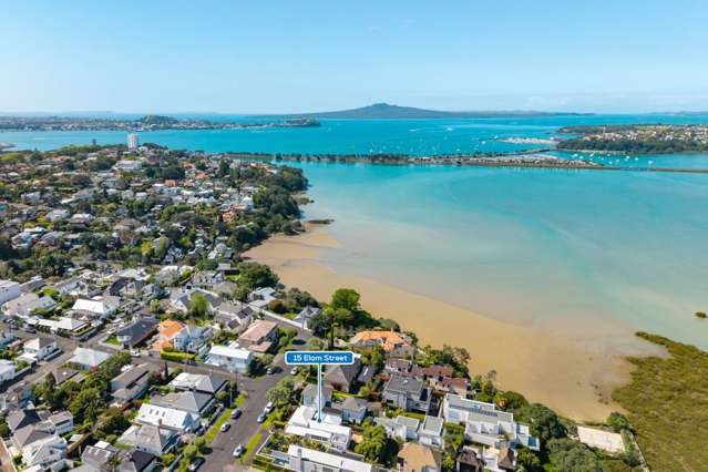 French Country Villa in Parnell - C'est Bon