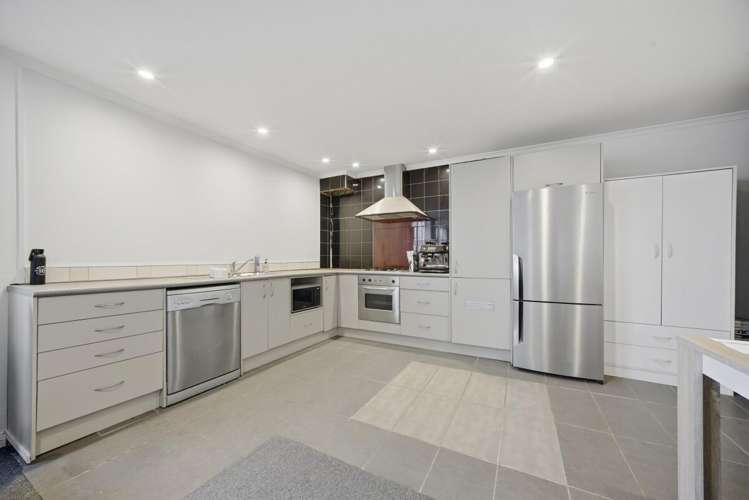 22 Shamrock Drive Kumeu_7