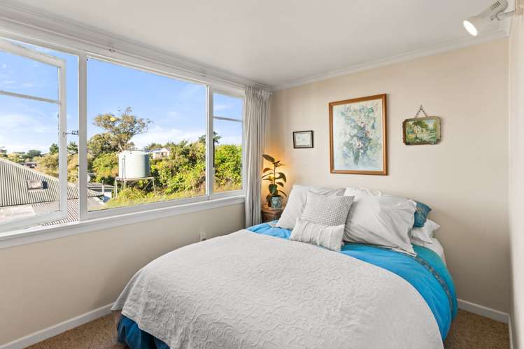 72 Stornoway Street Karitane_7