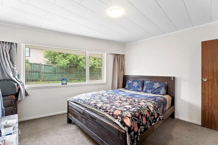 2/68A Ridge Road Howick_6