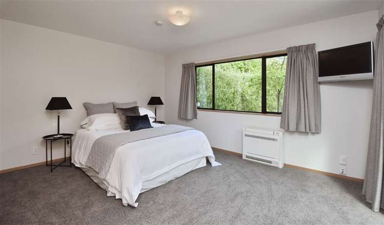 468 Marshland Road Marshland_11