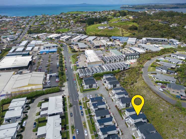 15 Sanremo Lane Stanmore Bay_12