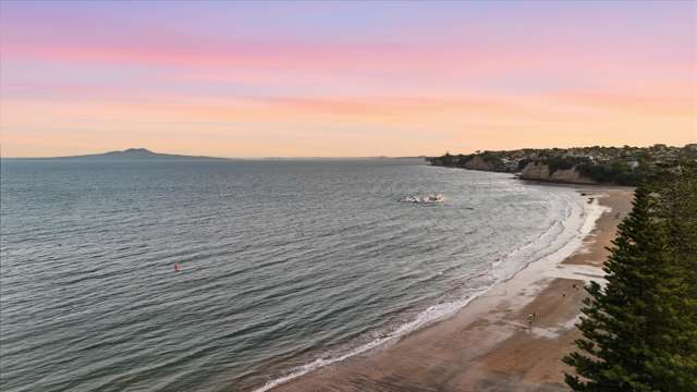 1/1 Valley Road Browns Bay_2