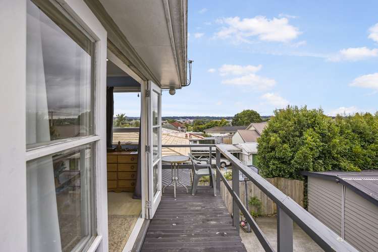 37 Strid Road Te Atatu South_15