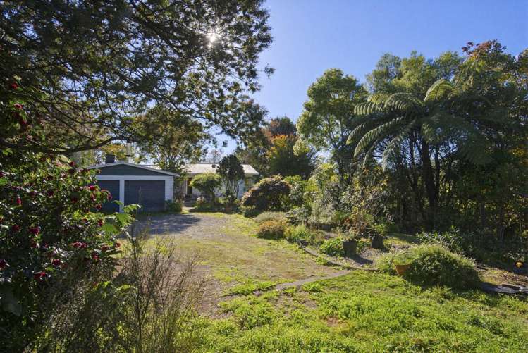 594 Waitohu Valley Road_3
